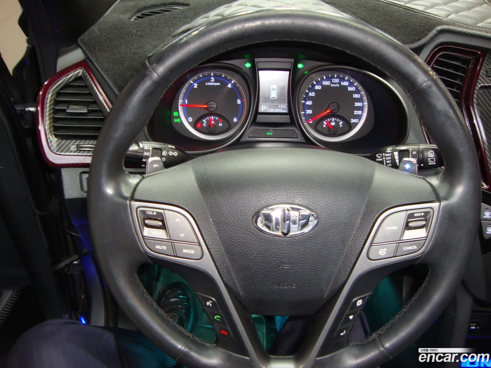 Hyundai Santa Fe DM 2014 — 18