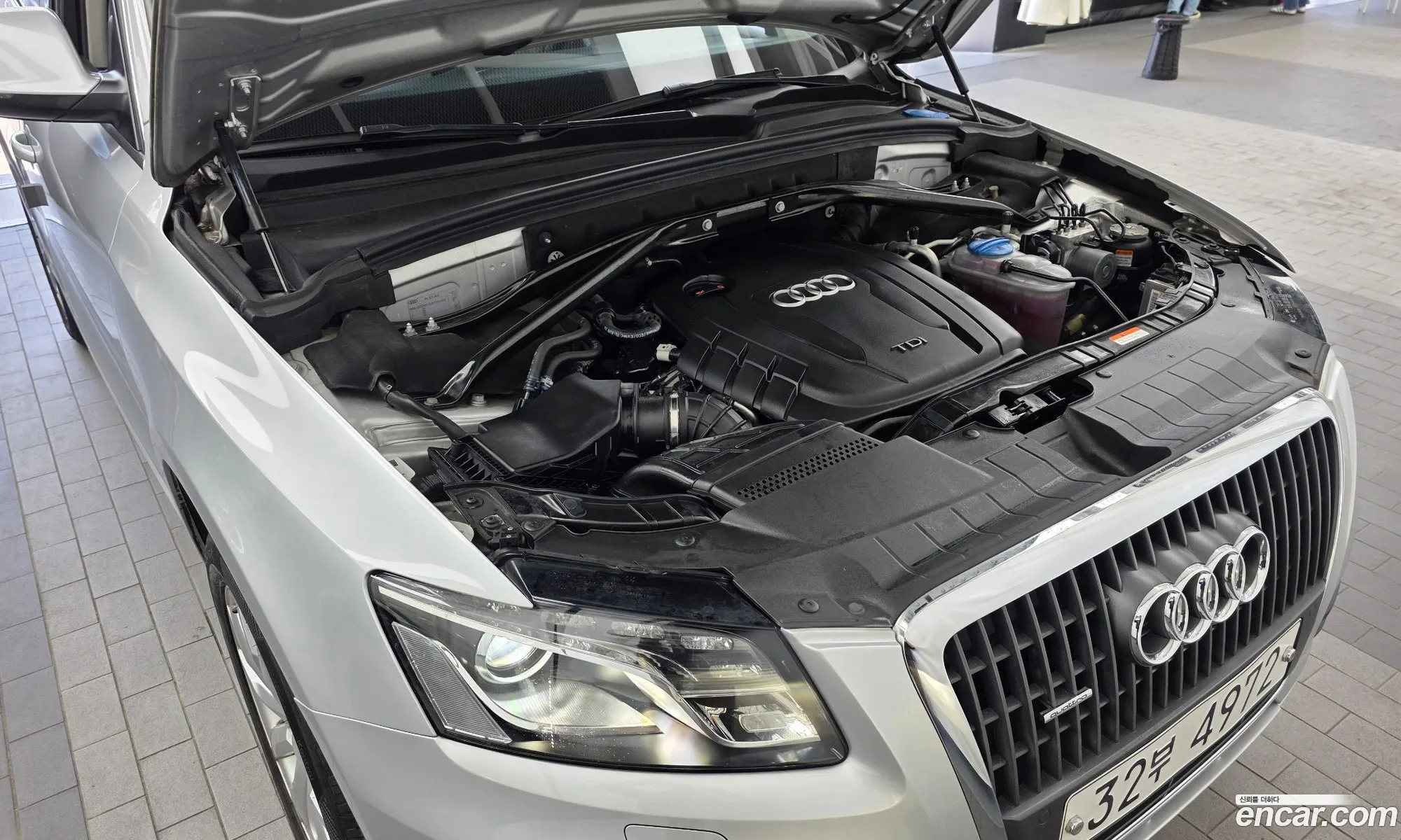 Audi Q5 2012 WAUZZZ8R1CA120342 — 7