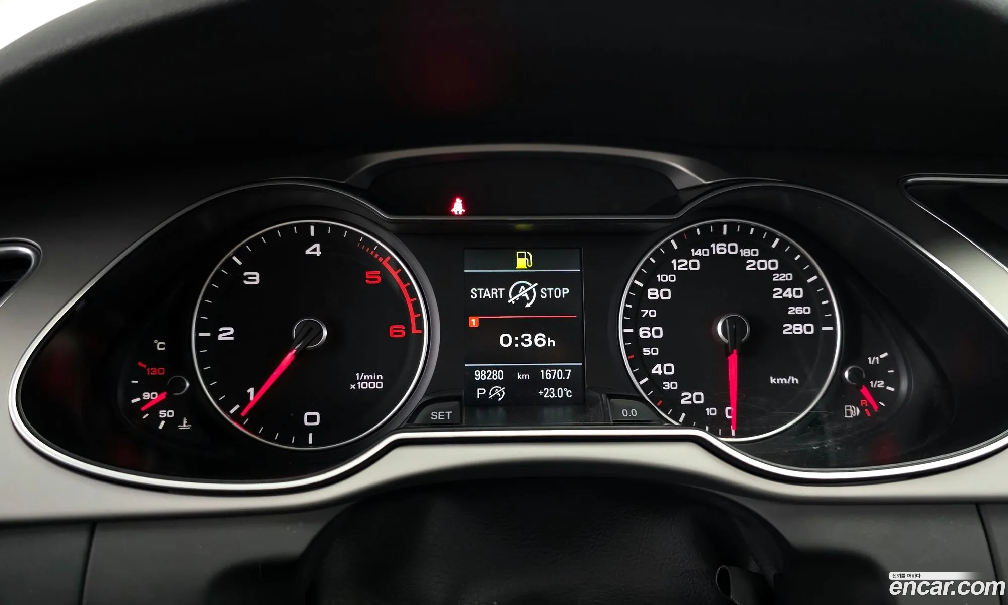 Audi A4 2015 — 16