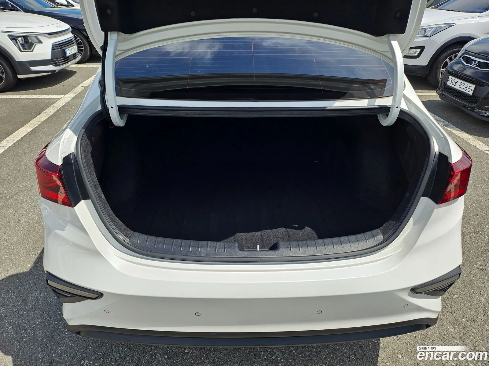 Kia K3 2018 — 12