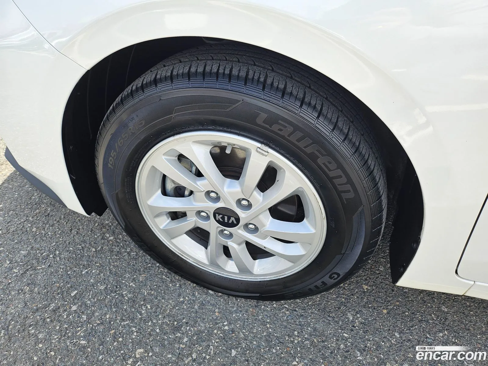 Kia K3 2018 — 15