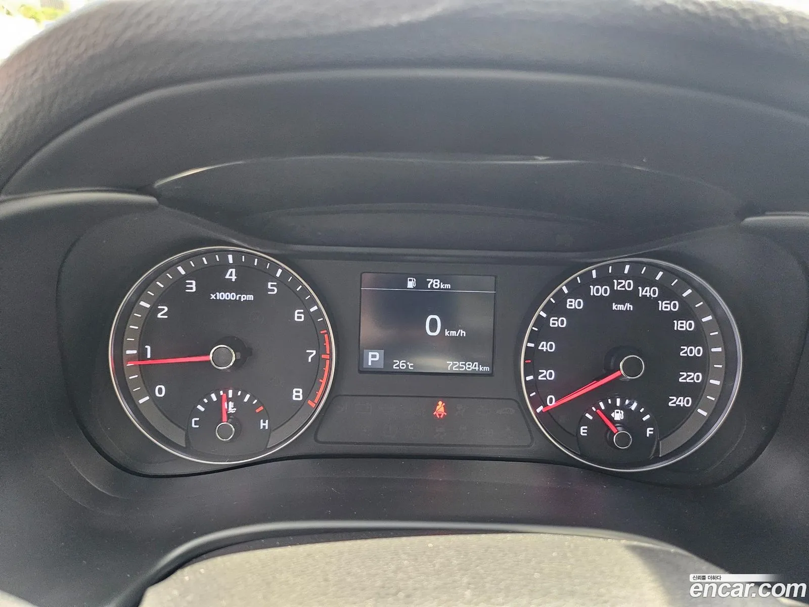 Kia K3 2018 — 16