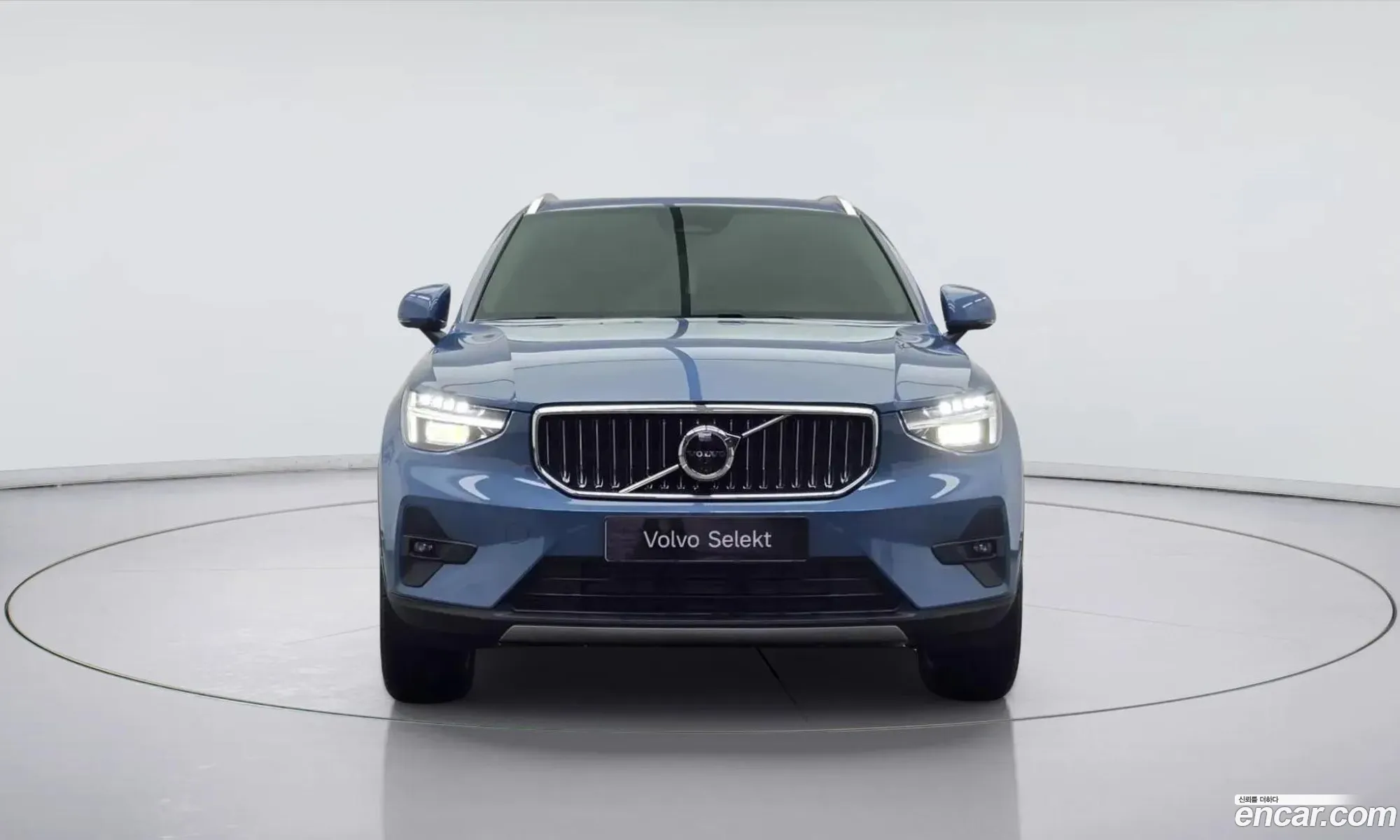 Volvo XC40 2025 — 6