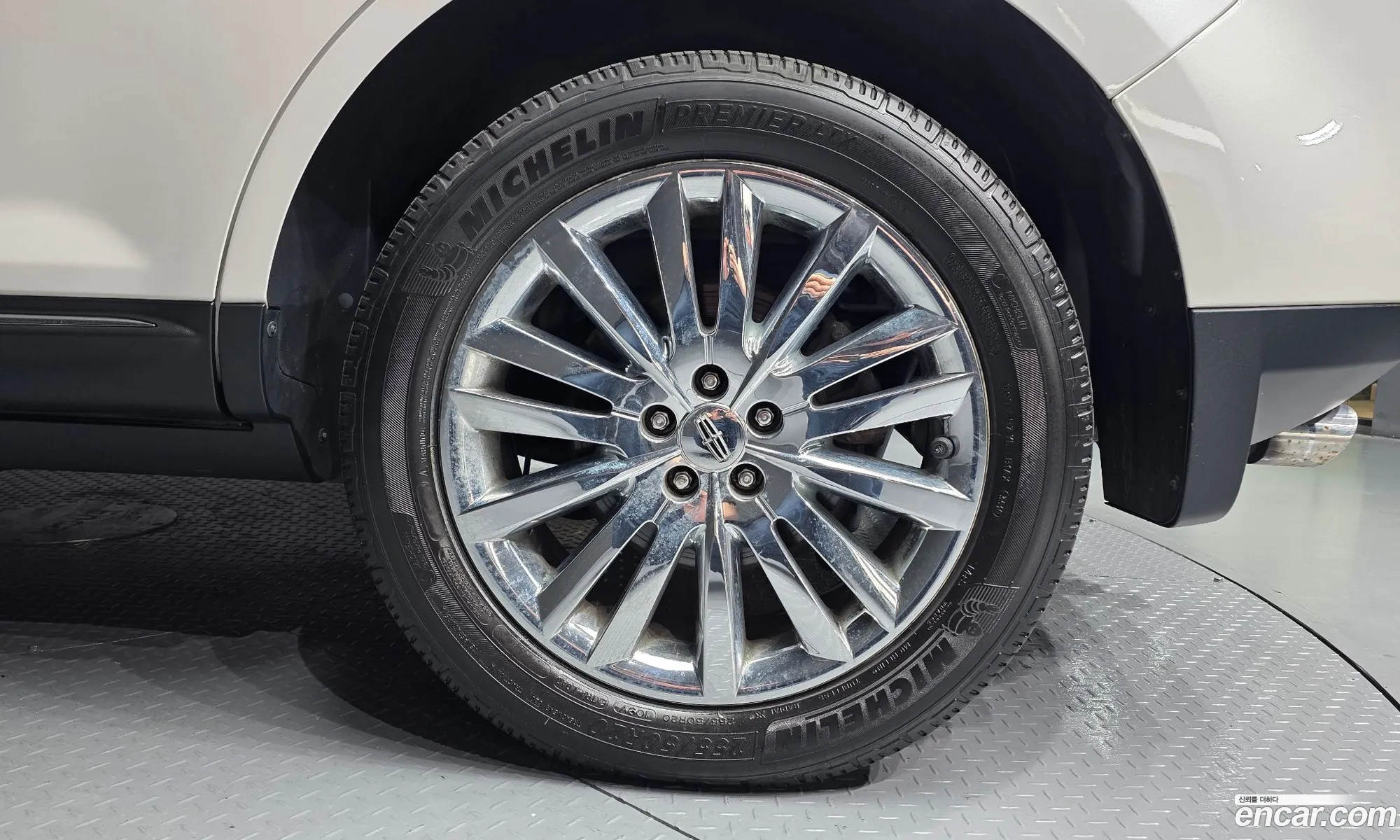 Lincoln MKX 2013 — 5