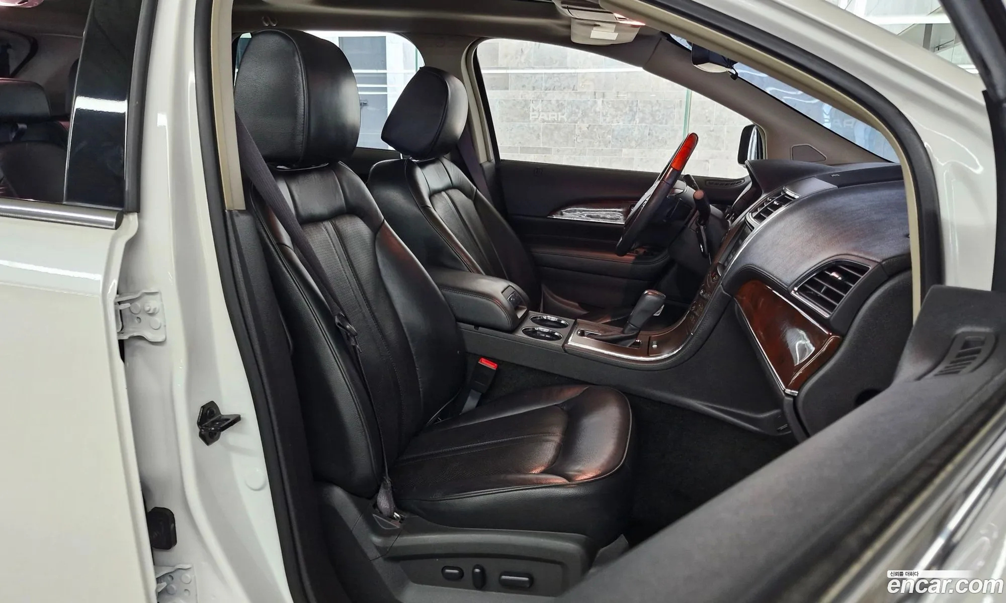 Lincoln MKX 2013 — 3