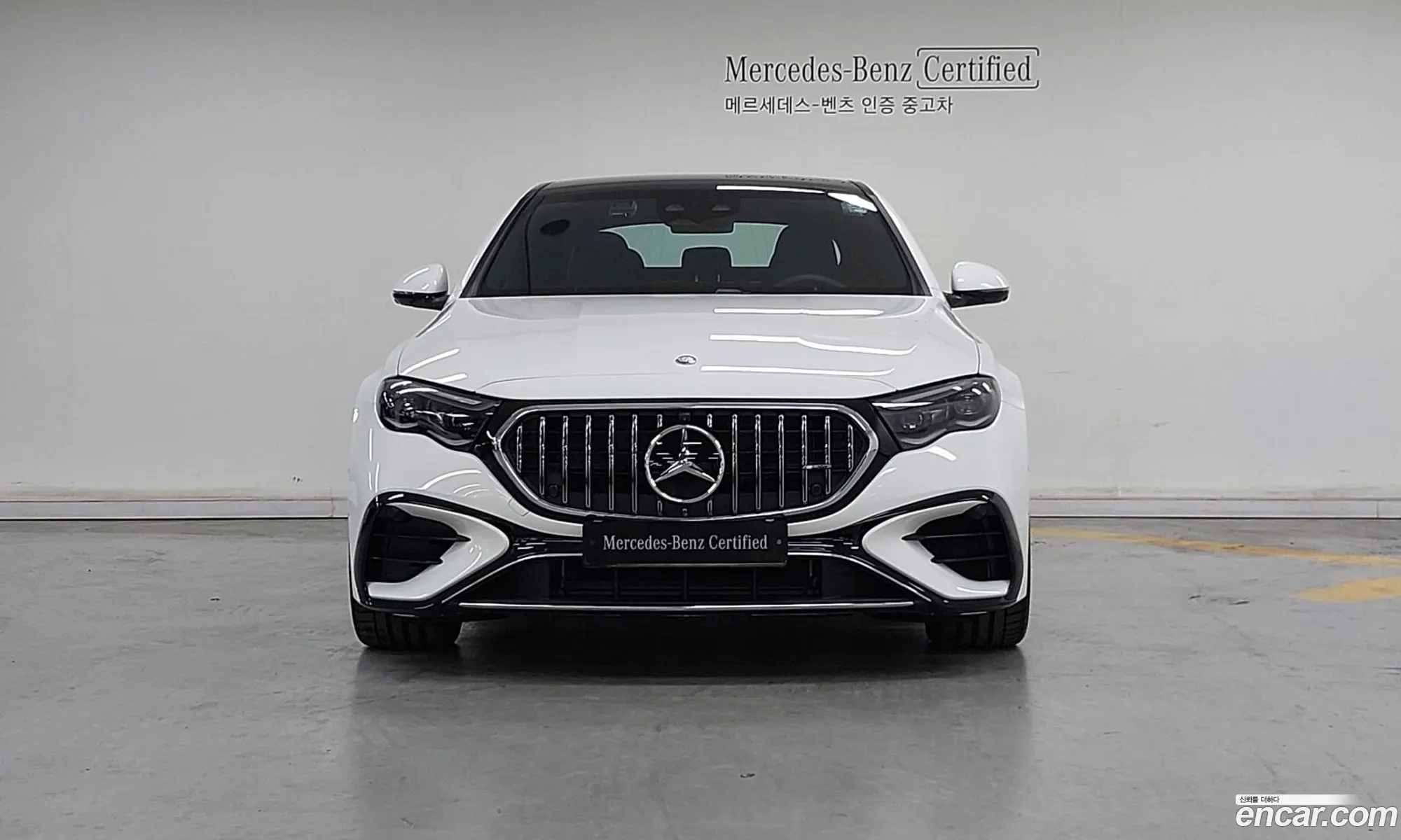 Mercedes-Benz E-Class W214 2025 — 11