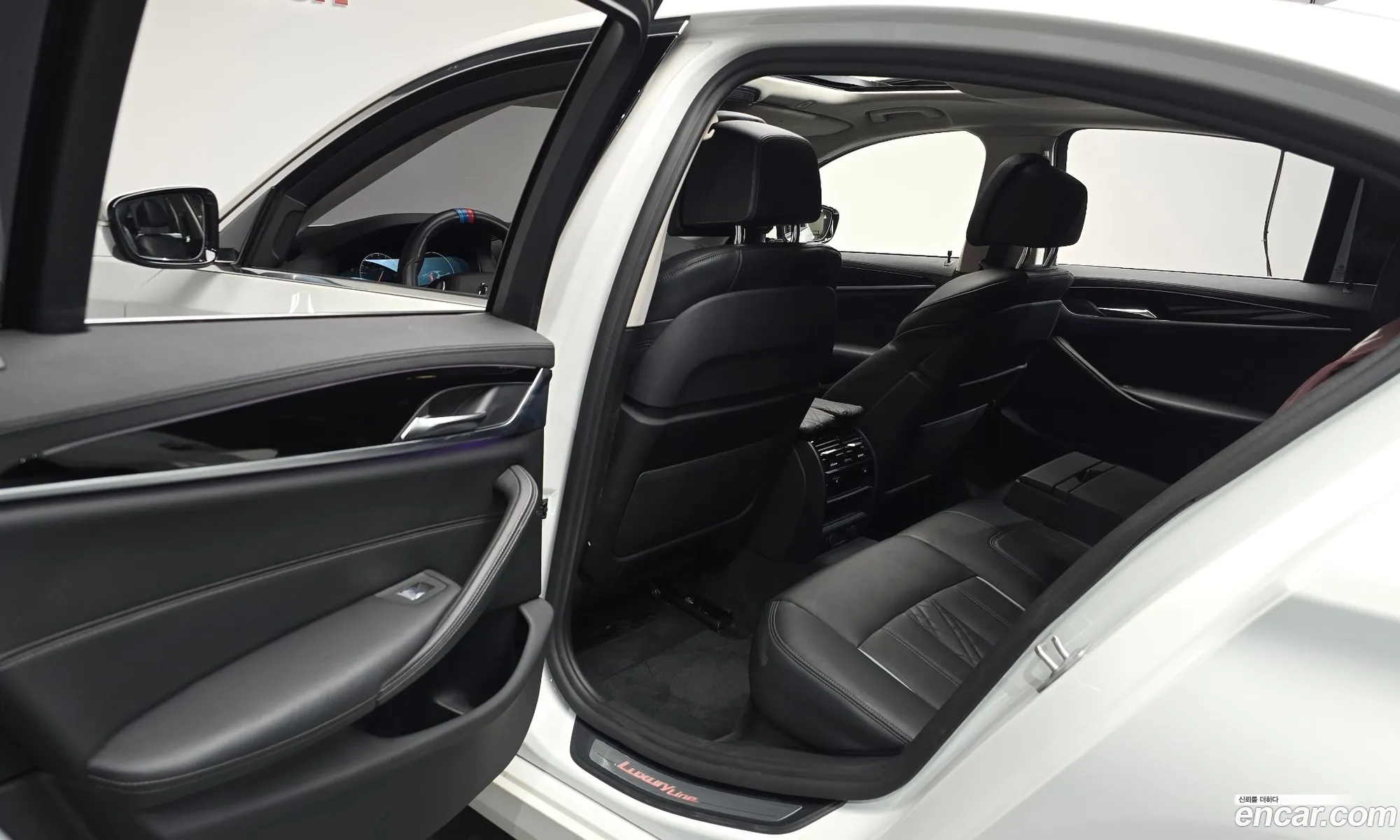 BMW 5 Series 2019 WBAJD3101KB317444 — 21