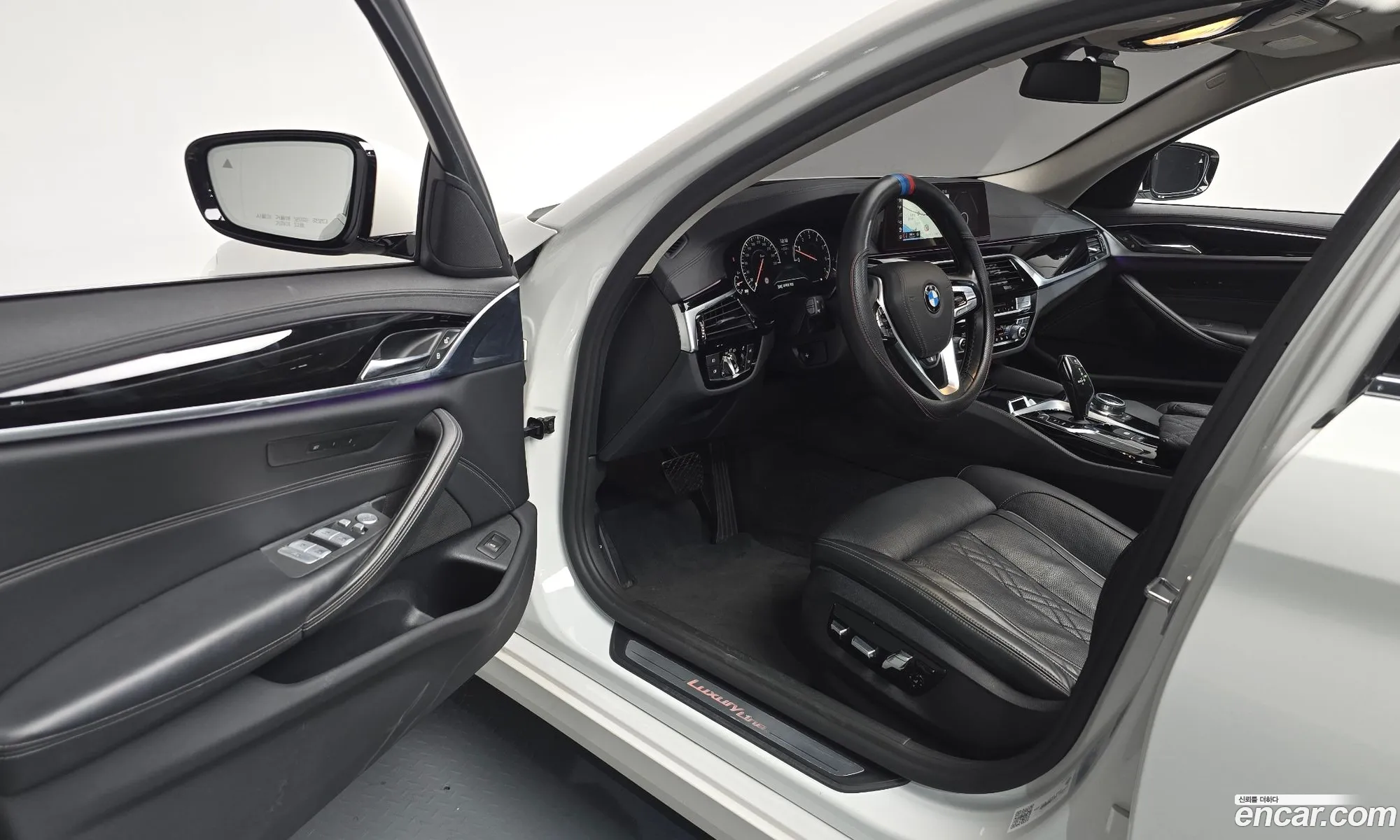 BMW 5 Series 2019 WBAJD3101KB317444 — 20