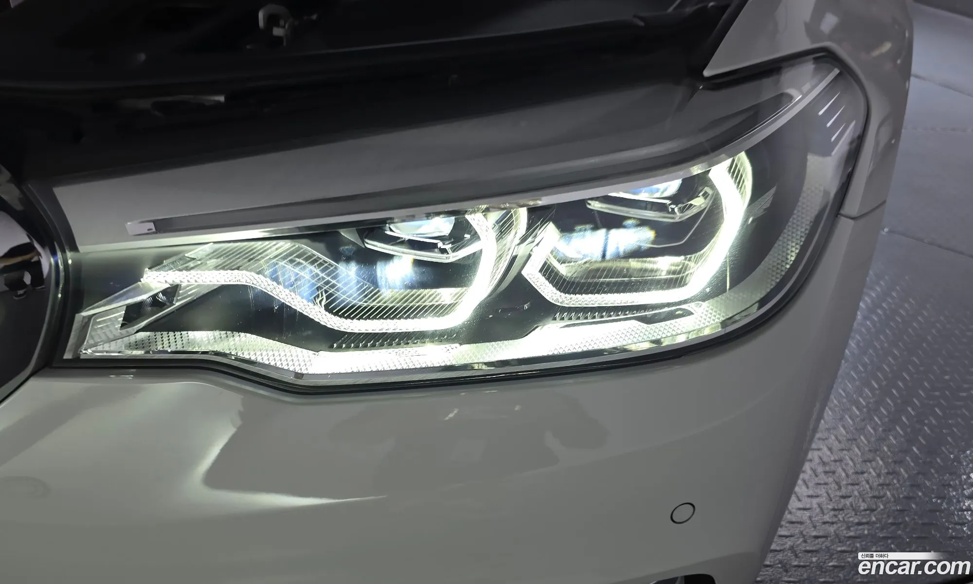 BMW 5 Series 2019 WBAJD3101KB317444 — 33