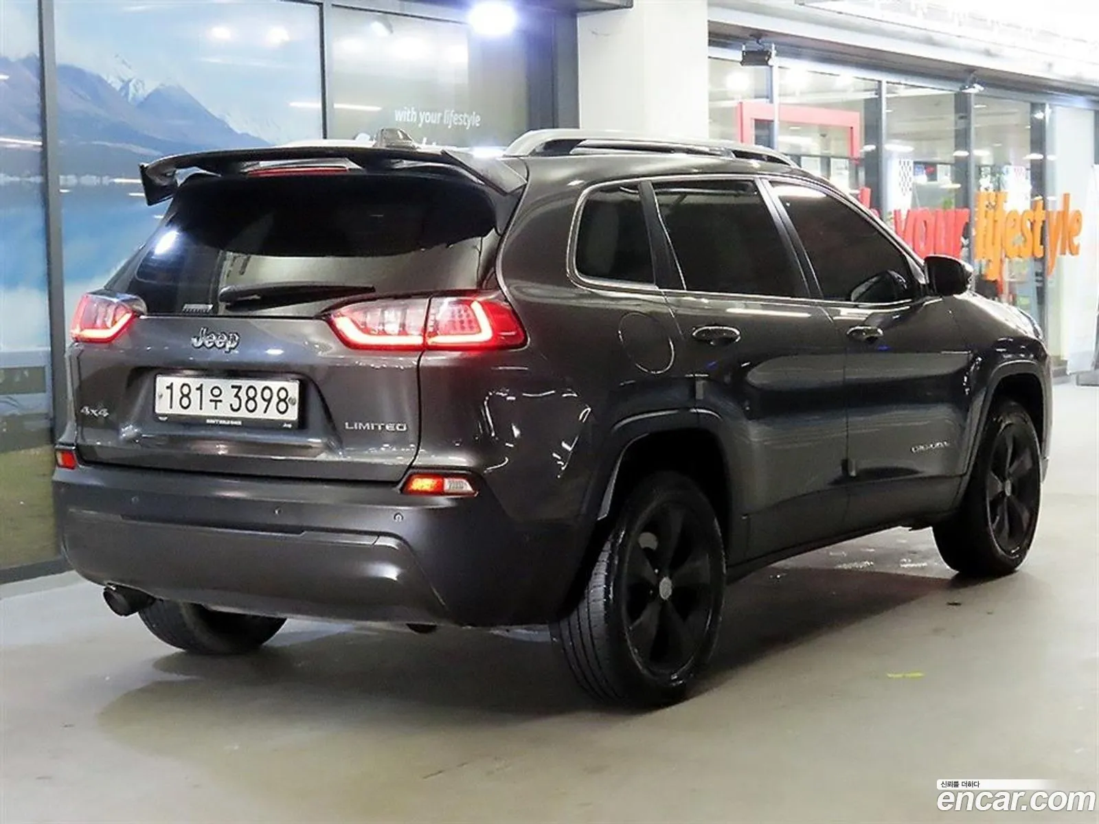 Jeep Cherokee 2020 — 3