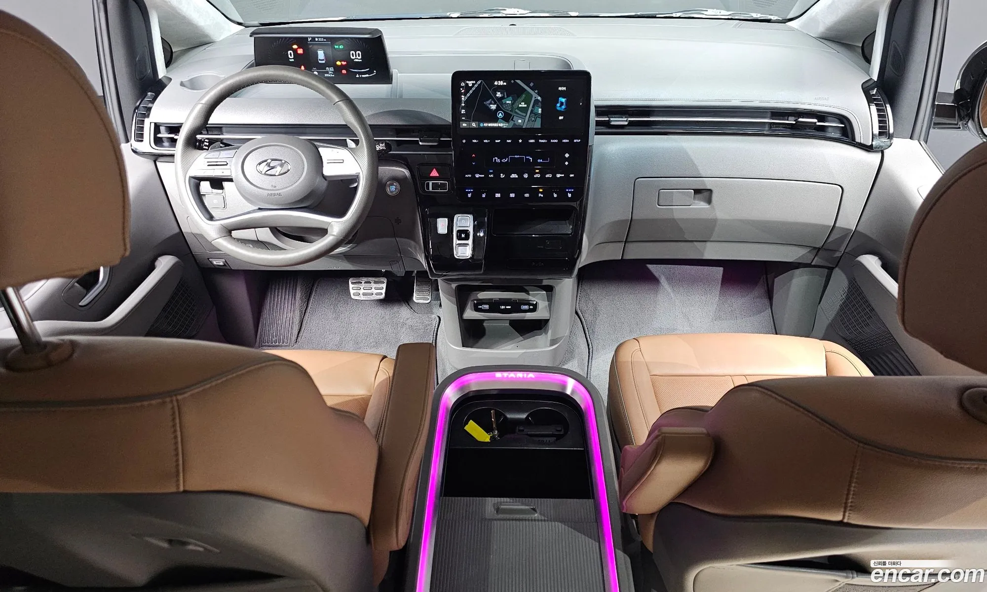 Hyundai Staria 2024 — 11