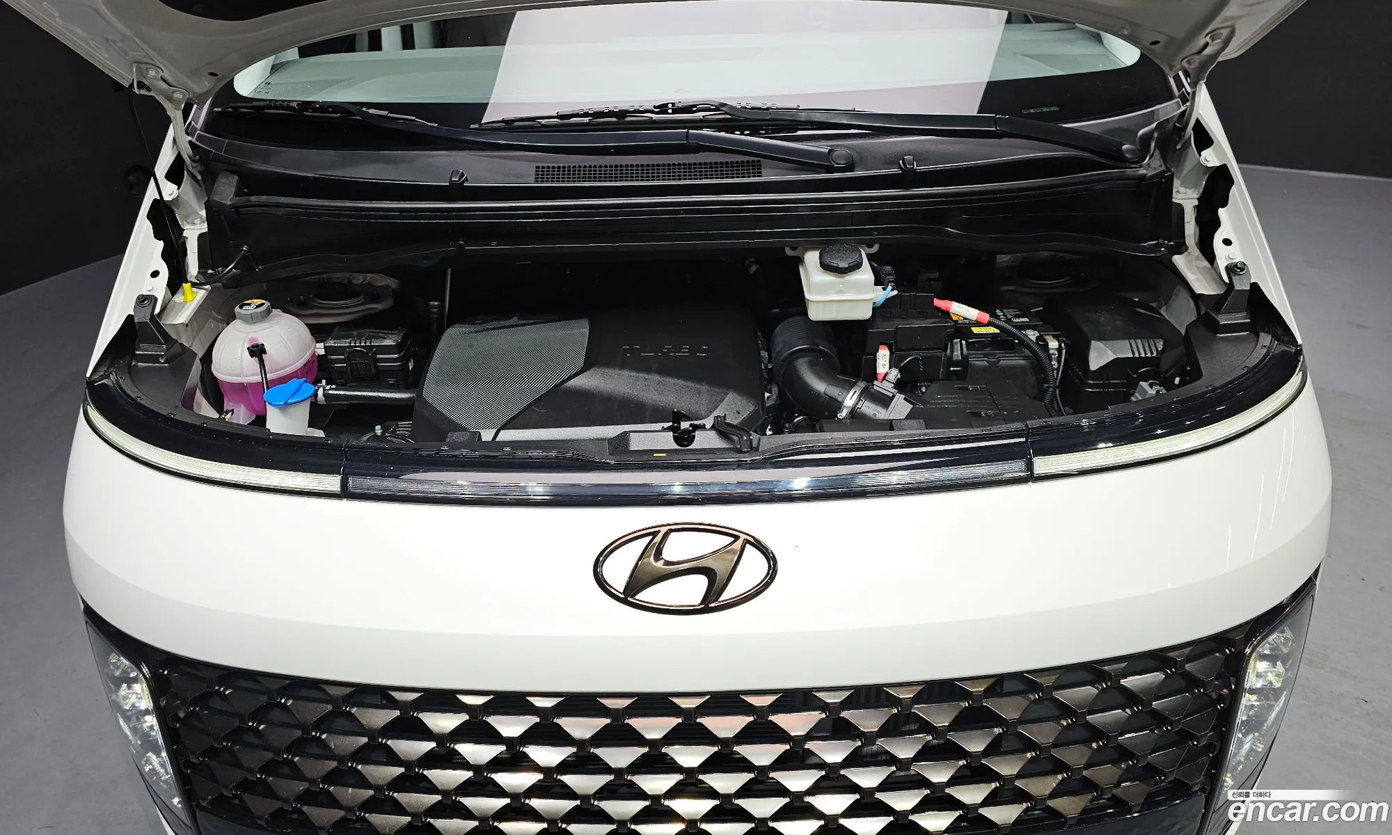 Hyundai Staria 2024 — 20