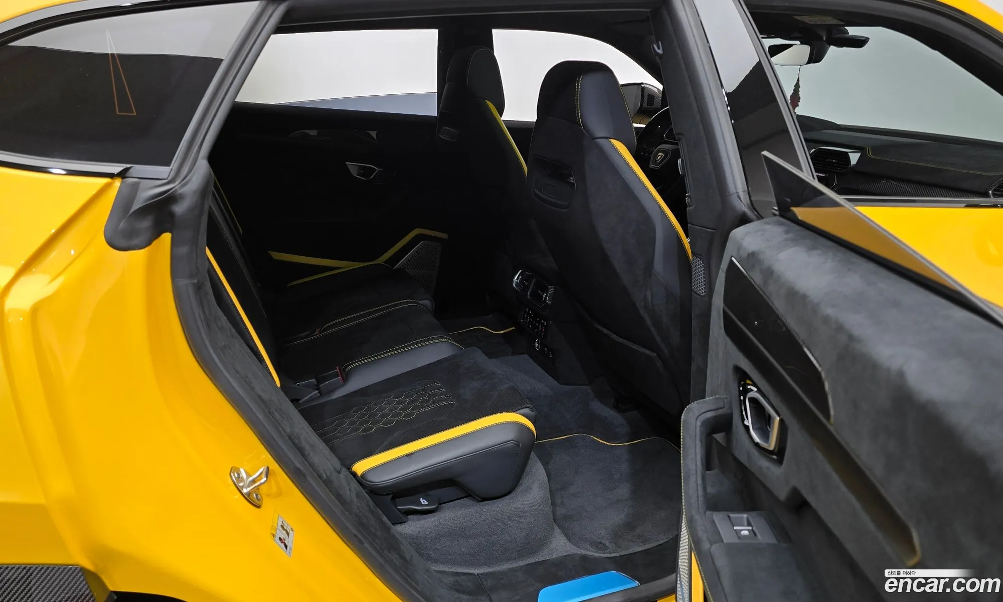 Lamborghini Urus 2024 — 19