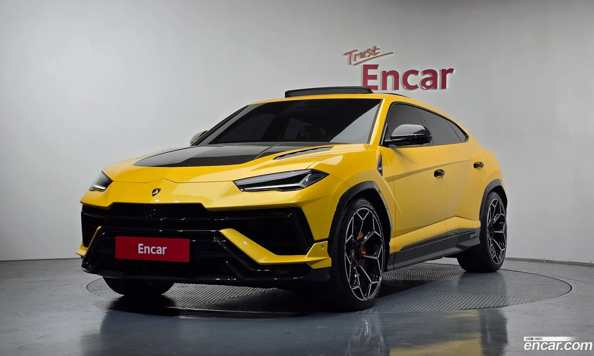 Lamborghini Urus 2024 — 15