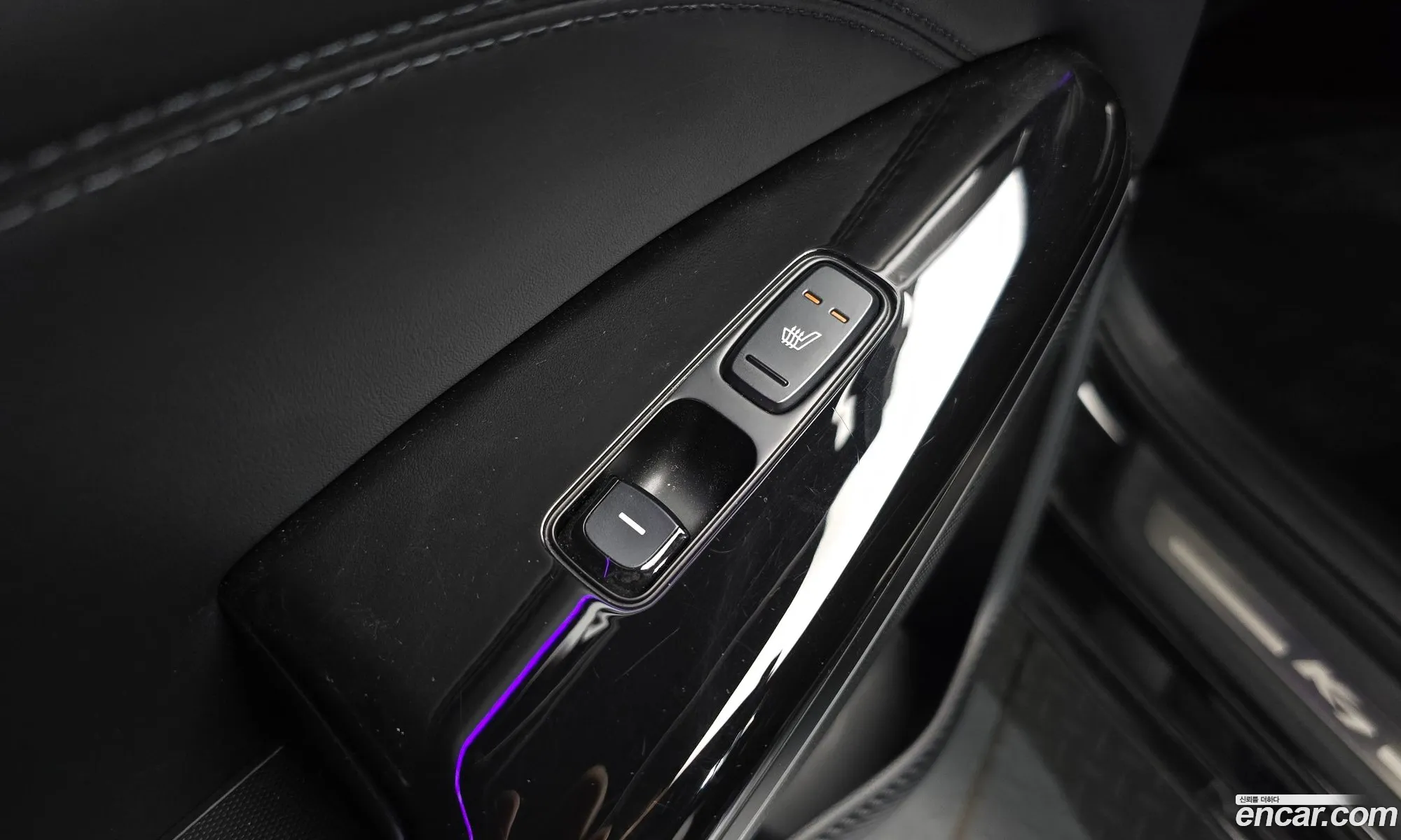 Kia K7 2017 — 23