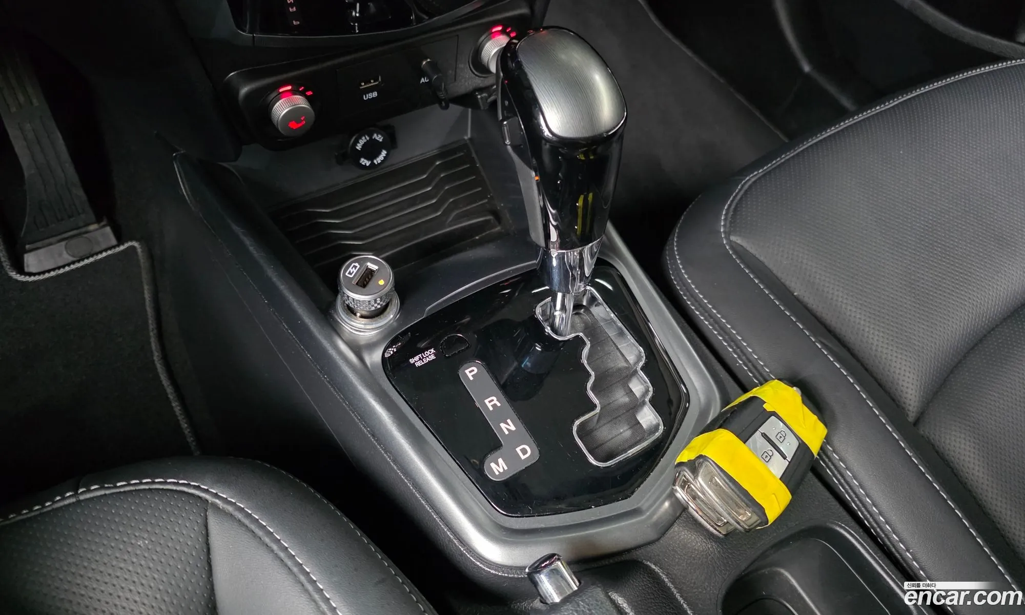 KG Mobility (SsangYong) Tivoli Armour 2018 — 19