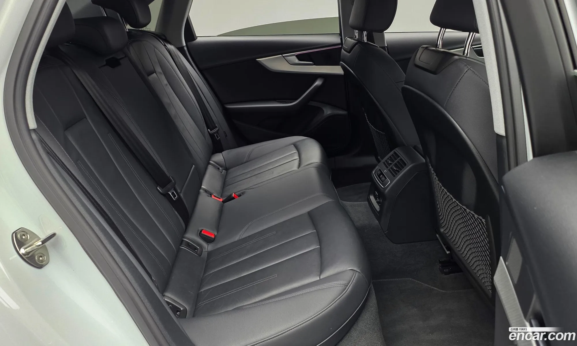 Audi A4 2021 — 11