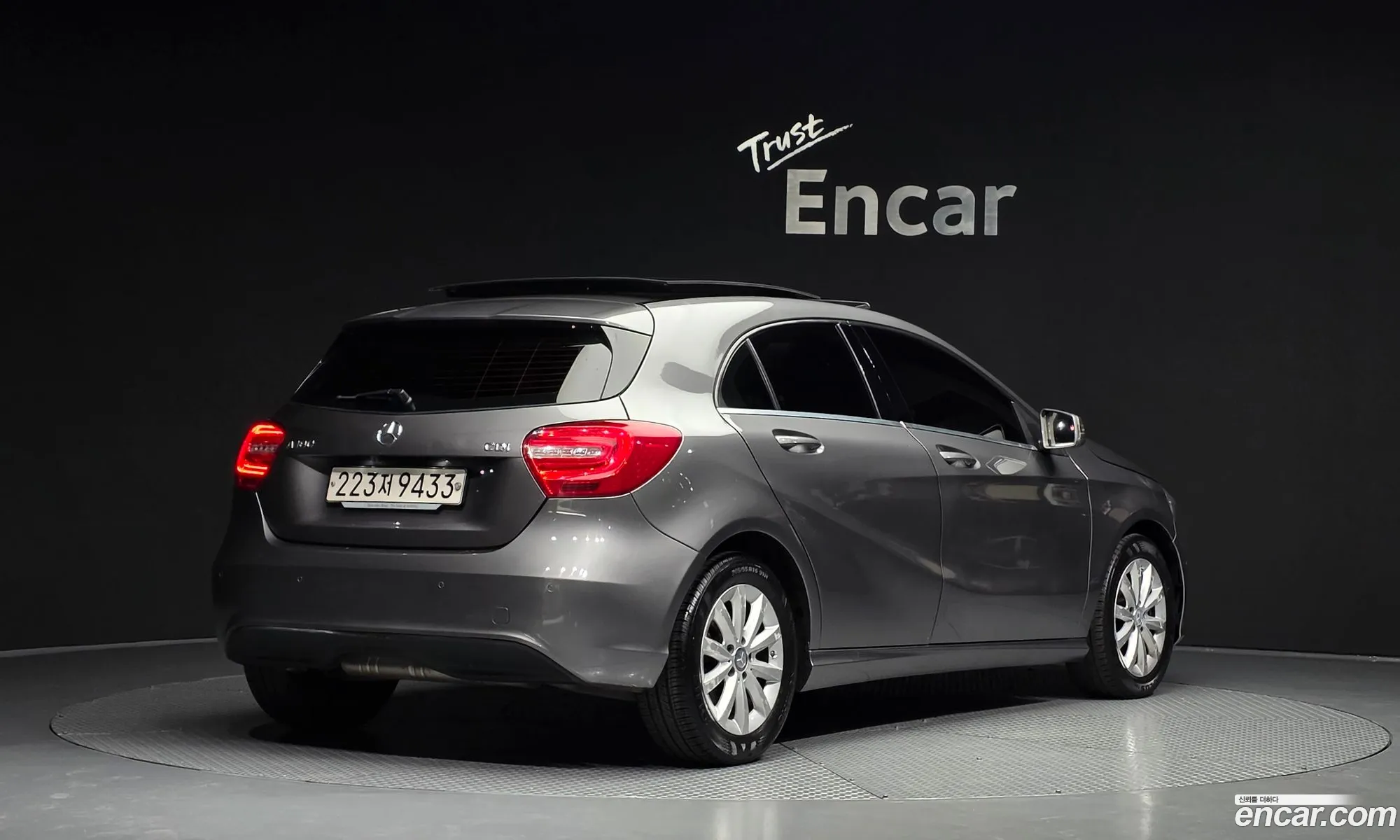 Mercedes-Benz A-Class W176 2015 WDDBF1CB5FJ334740 — 13