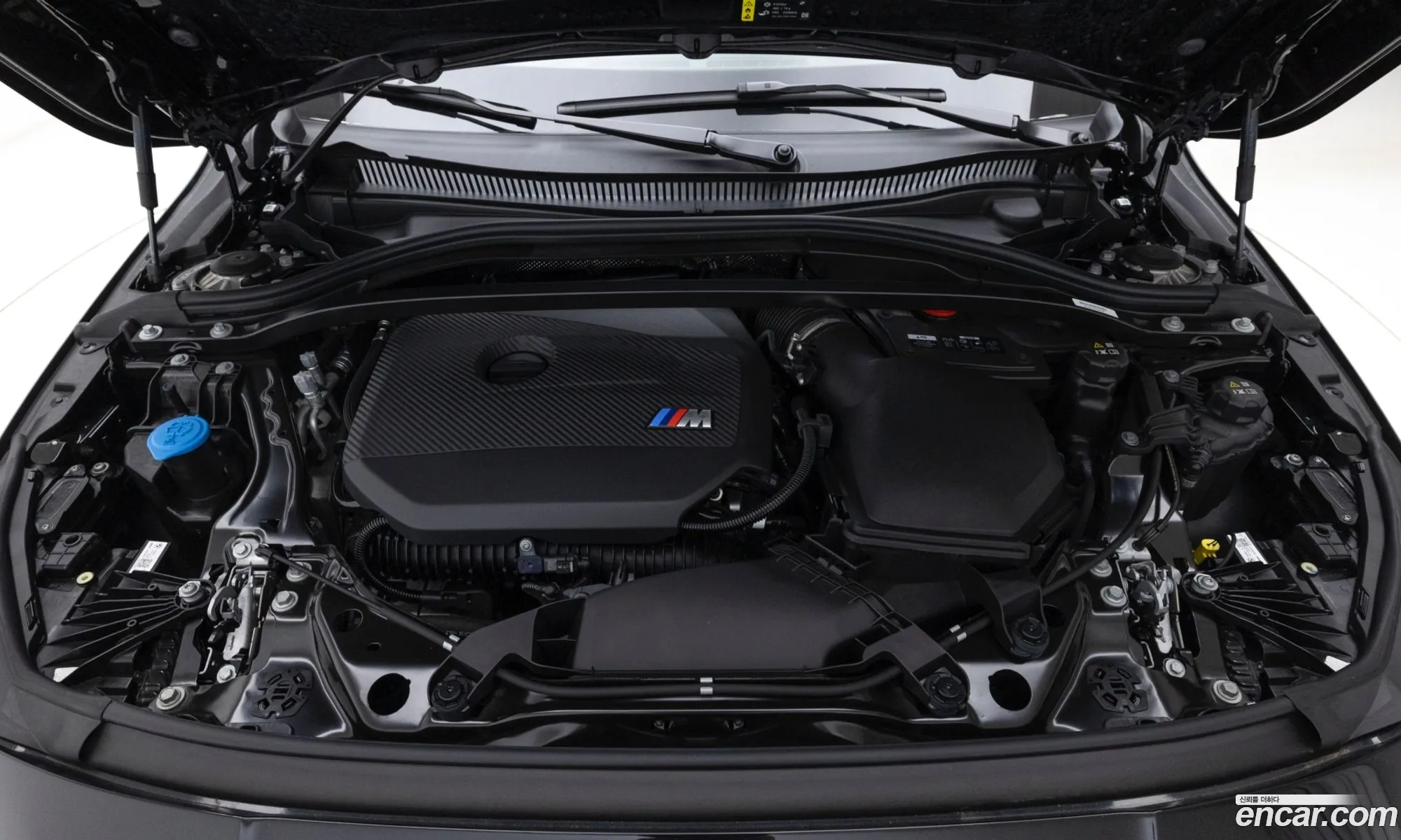 BMW 1 Series 2025 — 14