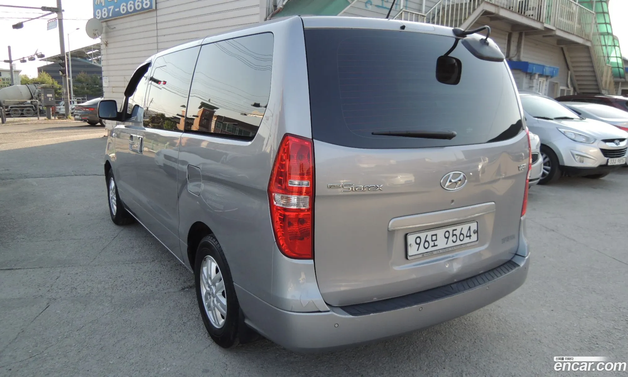 Hyundai Grand Starex 2016 — 15