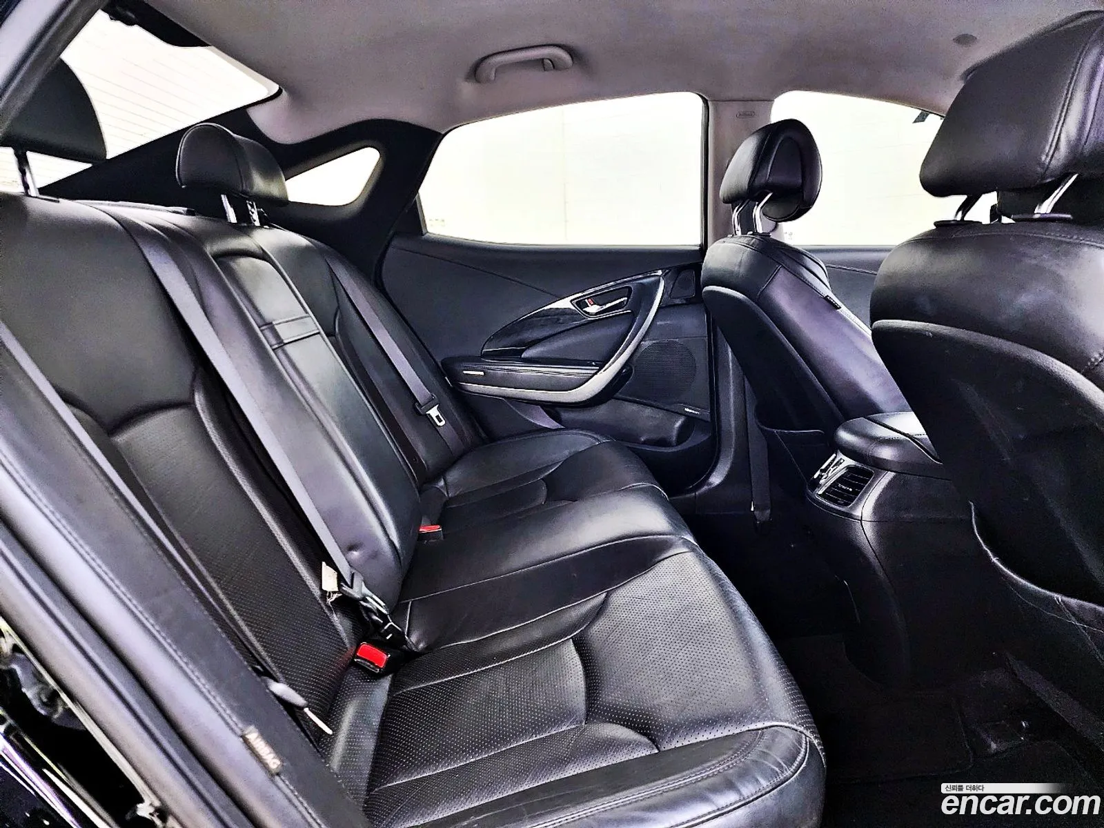 Hyundai Grandeur HG 2011 — 19