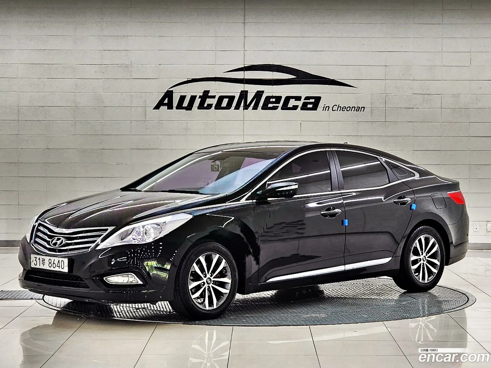 Hyundai Grandeur HG 2011 — 17
