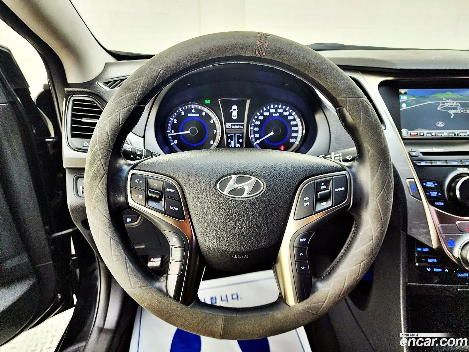 Hyundai Grandeur HG 2011 — 13