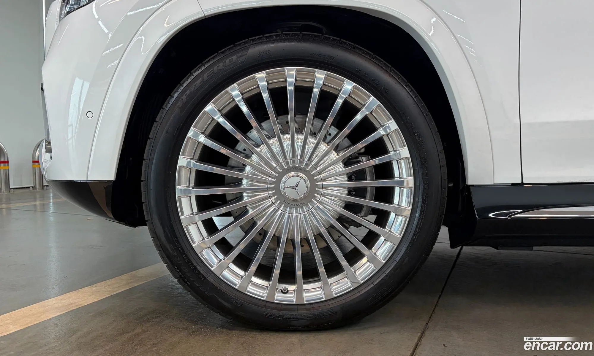 Mercedes-Benz GLS-Class X167 2026 — 14