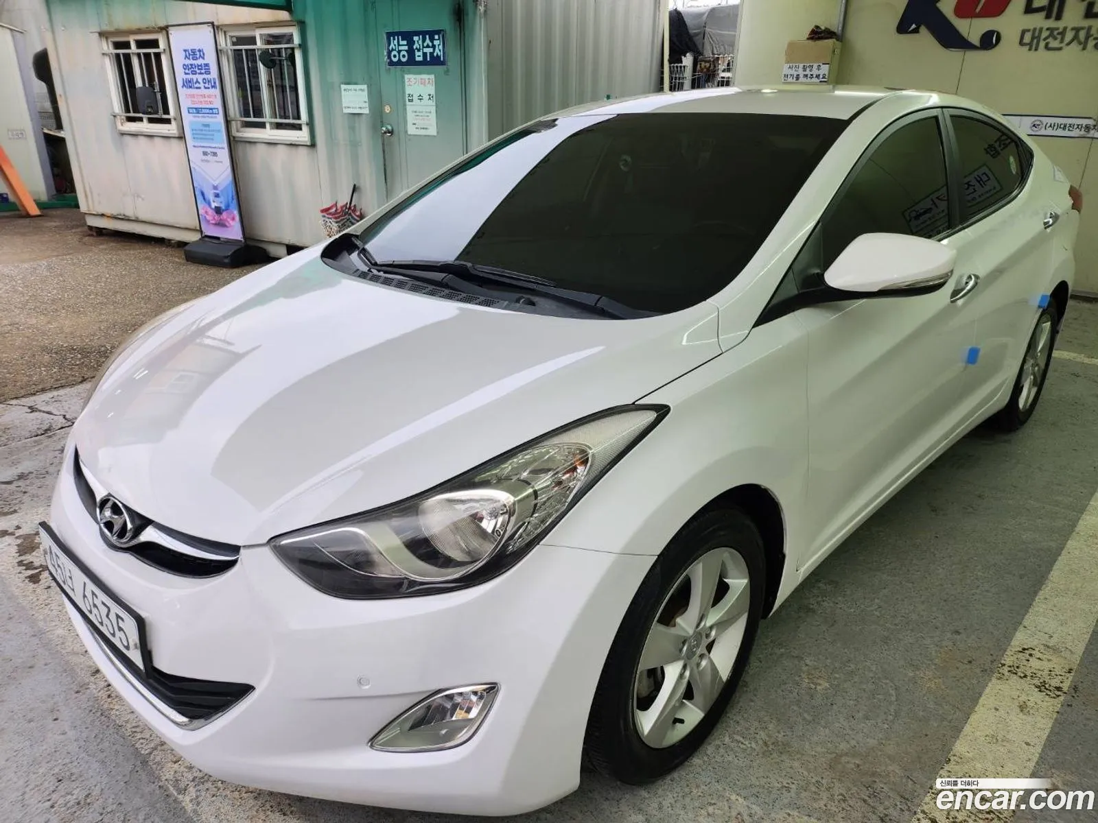 Hyundai Elantra MD 2012 — 10