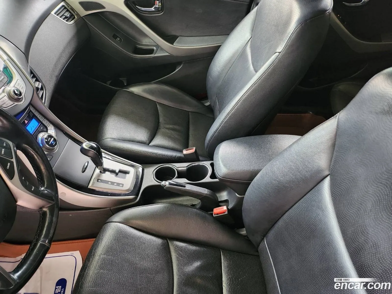 Hyundai Elantra MD 2012 — 13