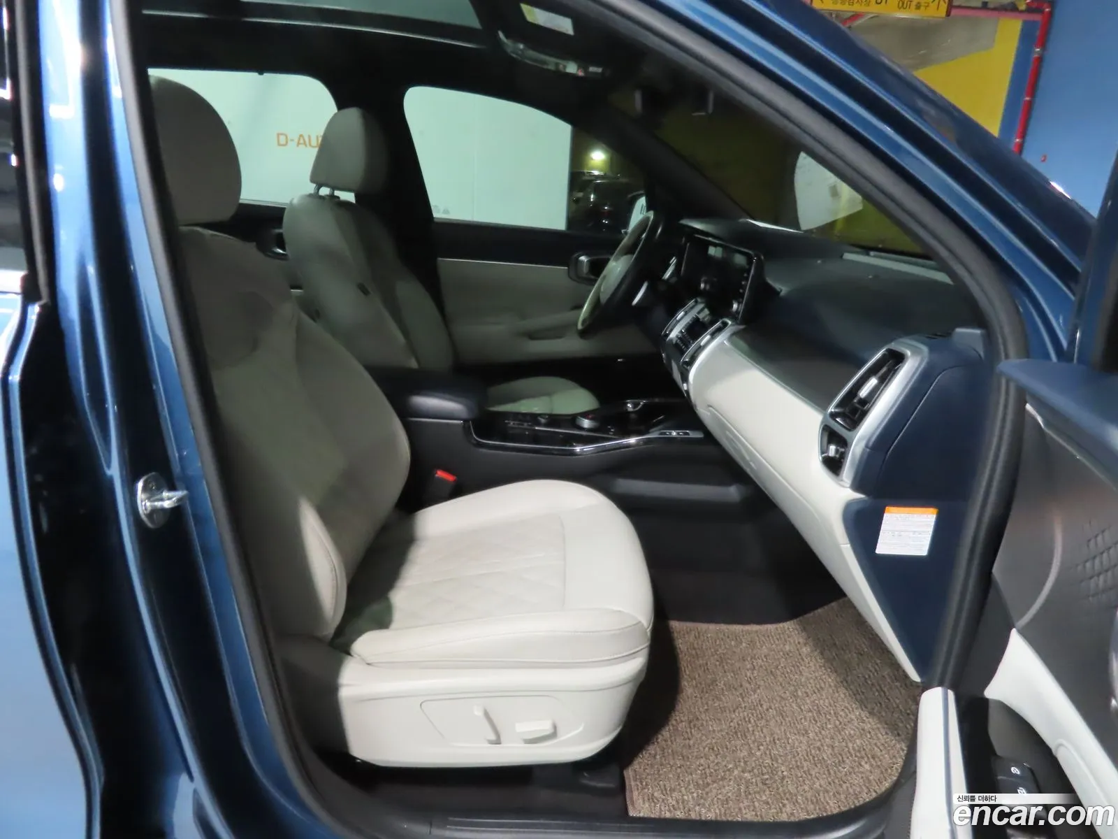 Kia Sorento 2022 — 17