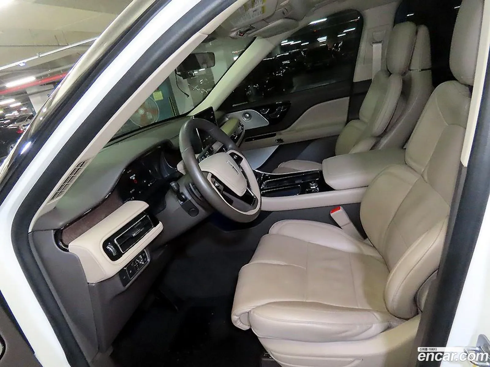 Lincoln Aviator 2023 — 11