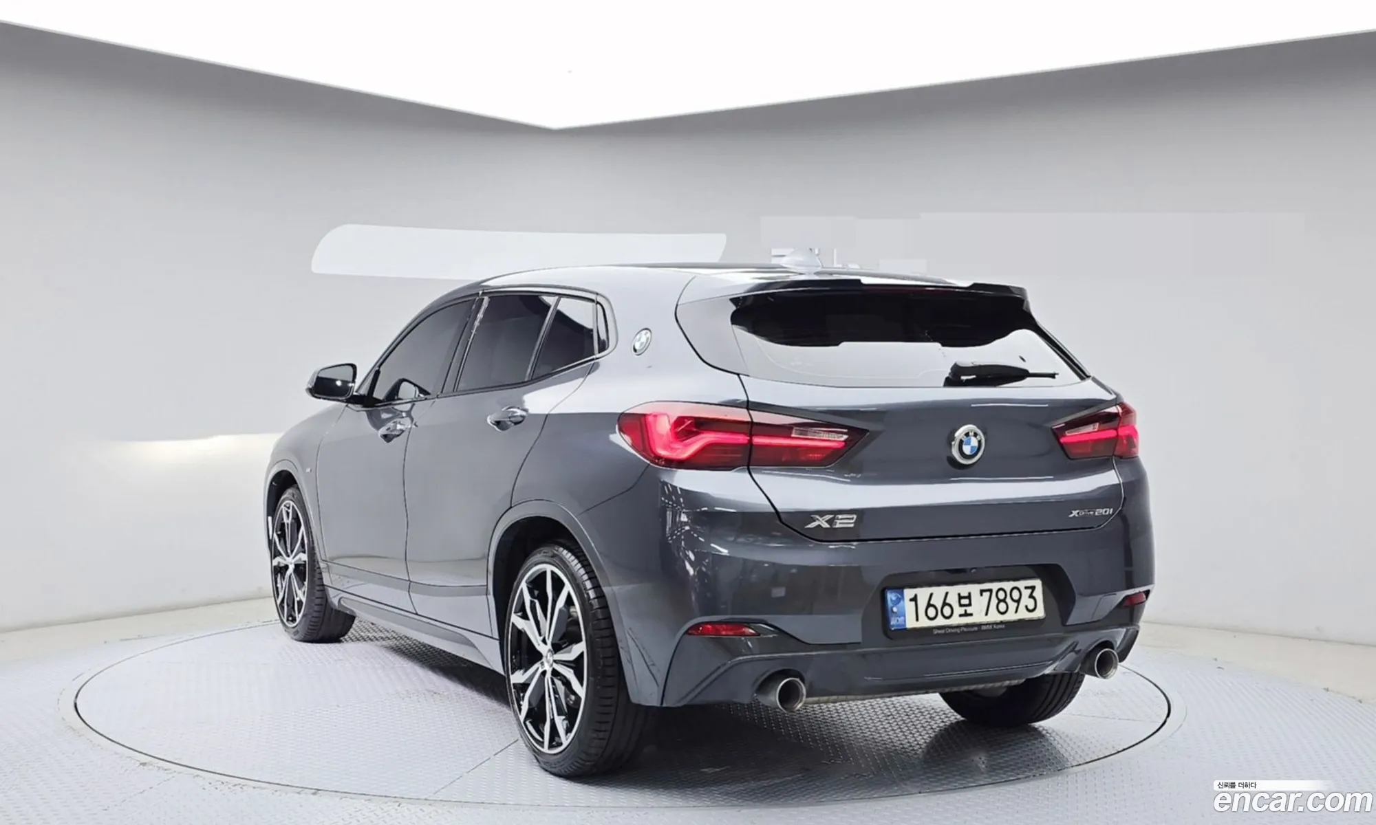 BMW X2 2021 — 16