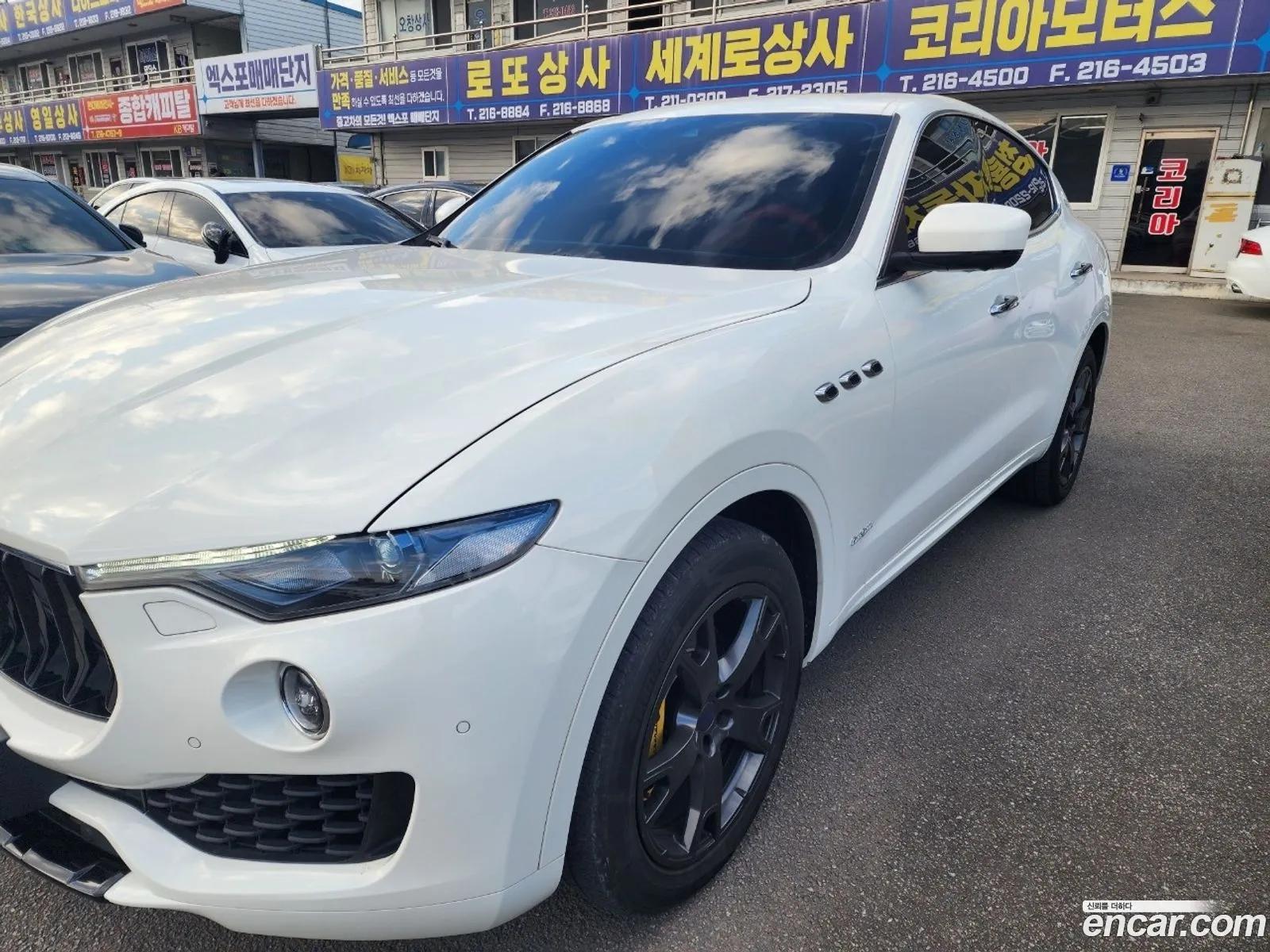 Maserati Levante 2018 — 18
