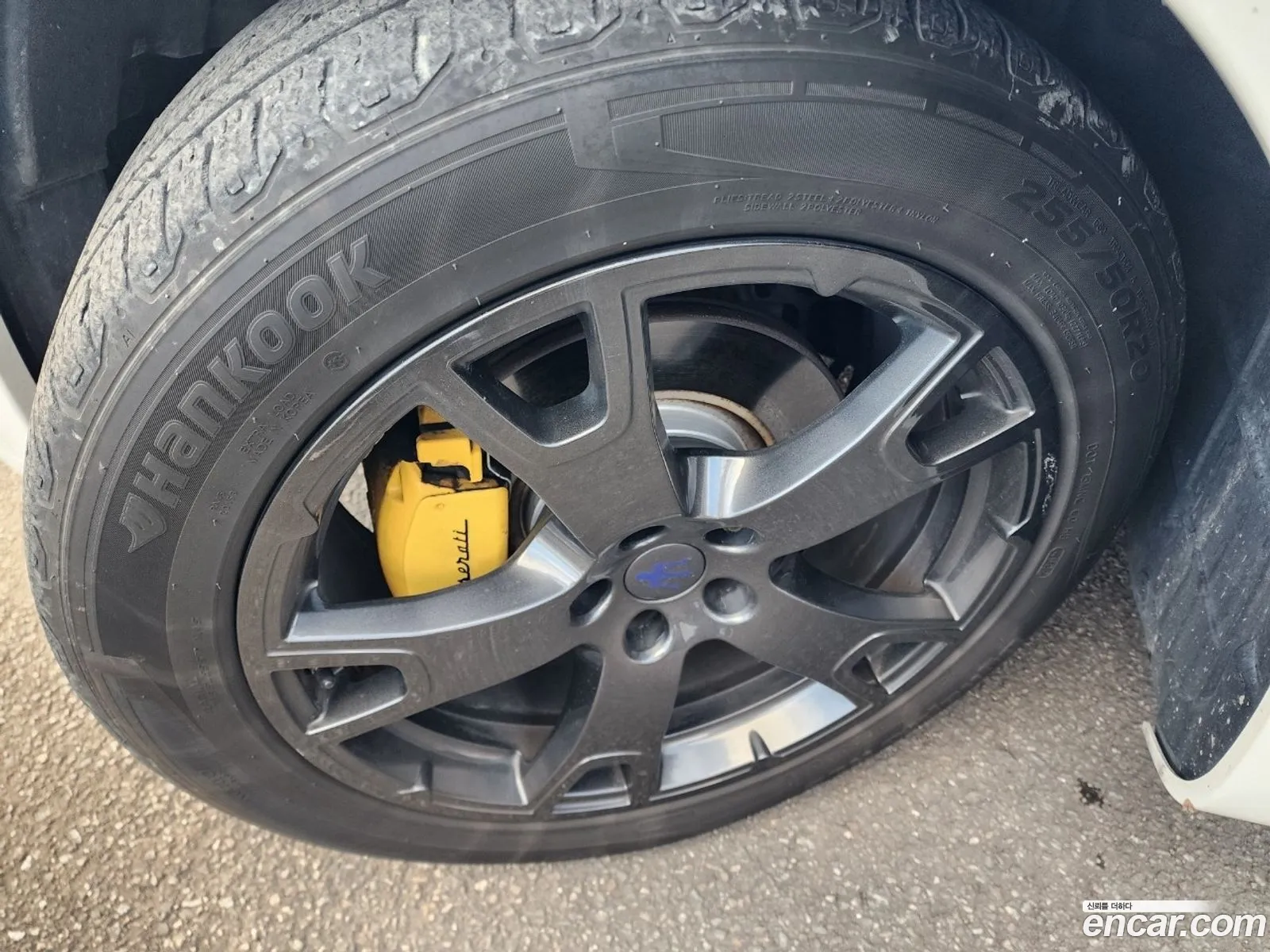 Maserati Levante 2018 — 2