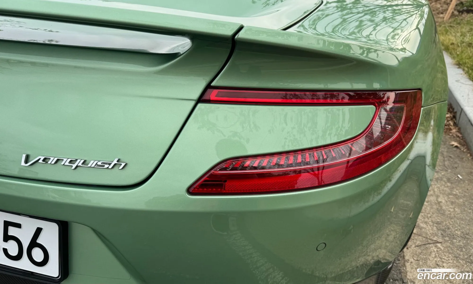 Aston Martin Vanquish 2016 — 5
