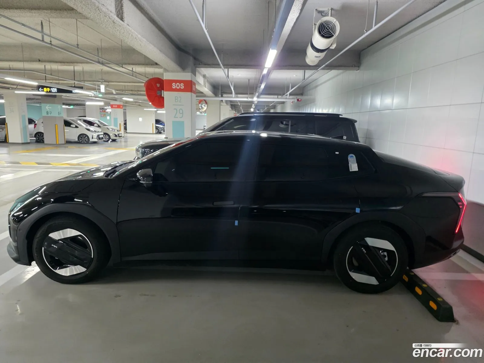 Kia EV4 2025 — 4