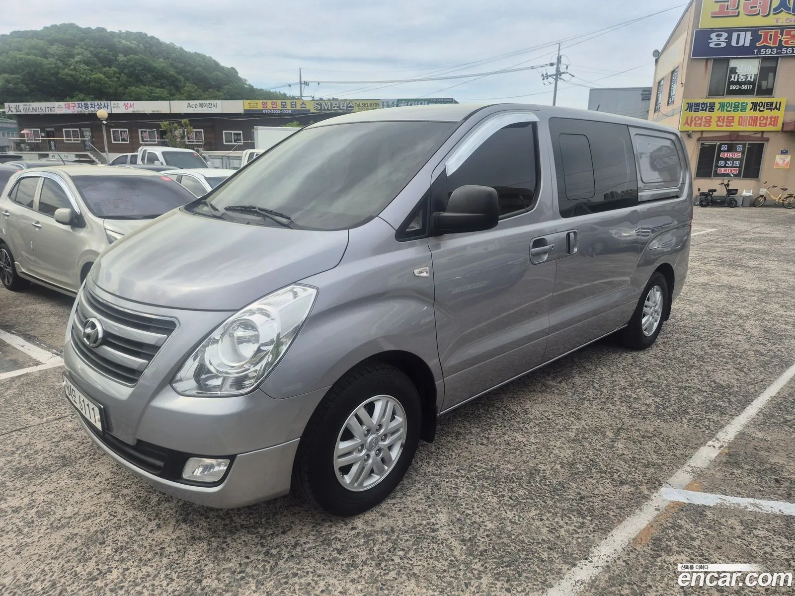 Hyundai Grand Starex 2017 — 19