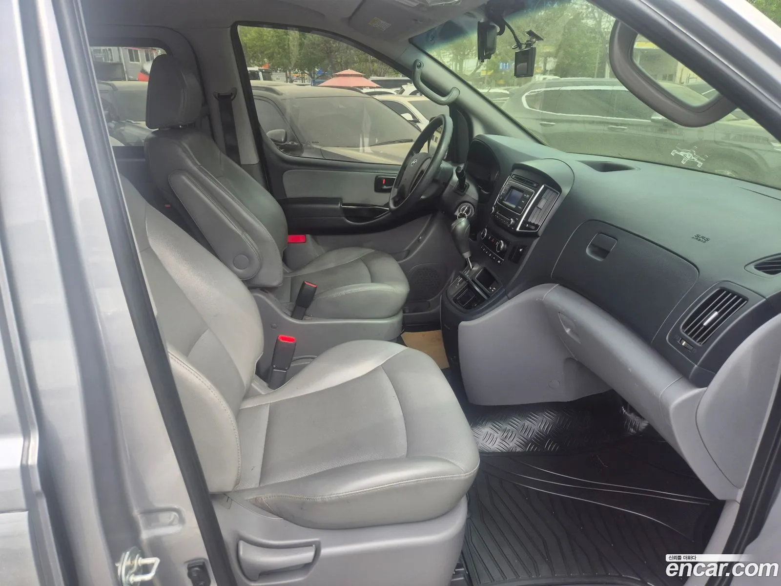 Hyundai Grand Starex 2017 — 4