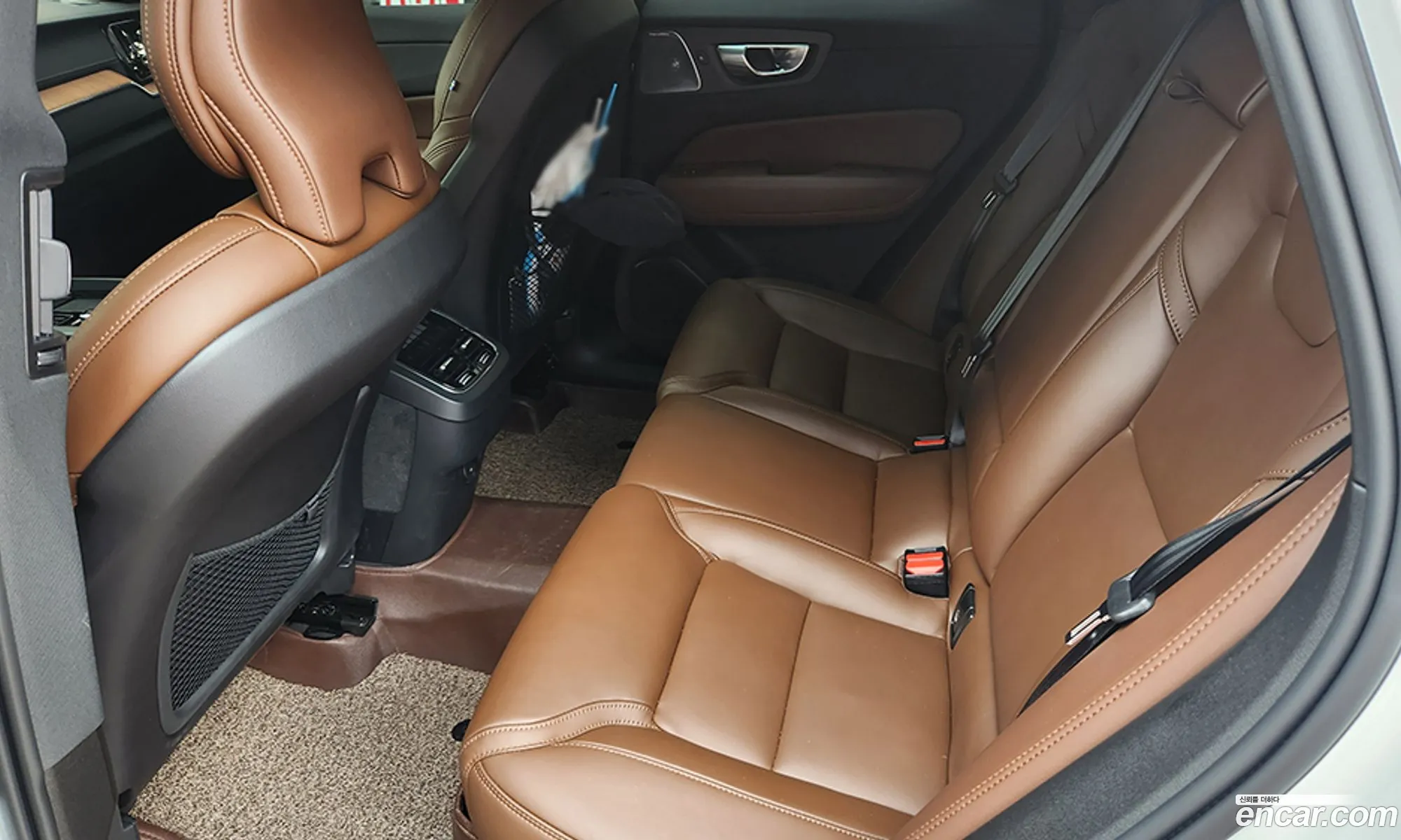 Volvo XC60 2023 — 6
