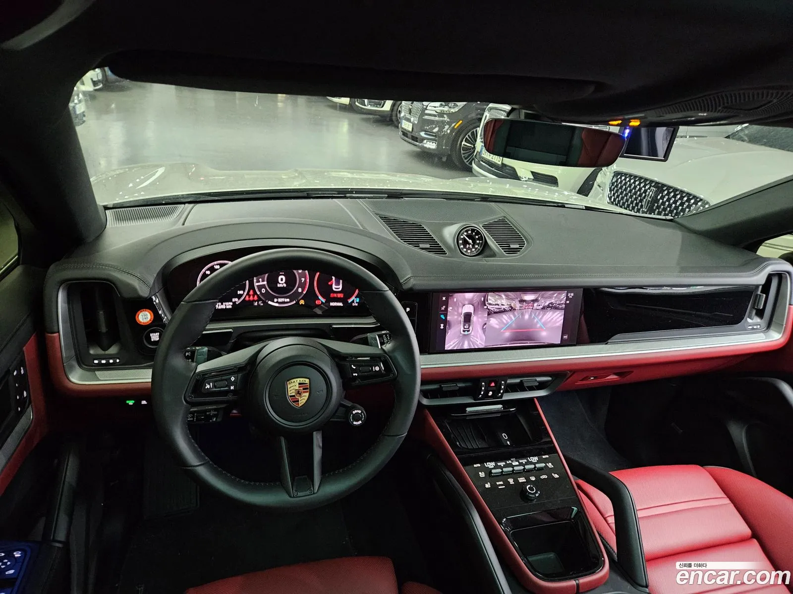 Porsche Cayenne 2025 — 4