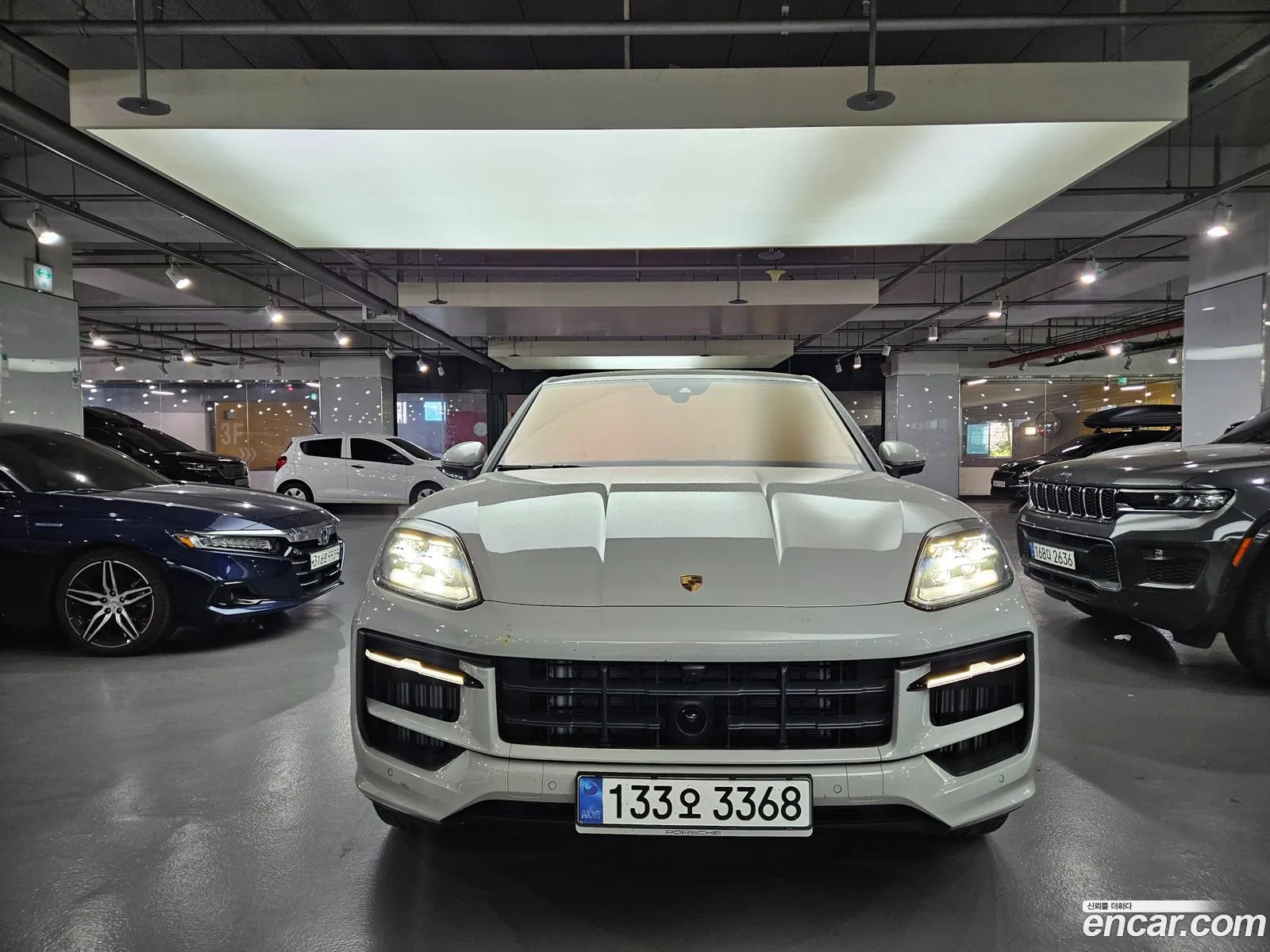 Porsche Cayenne 2025 — 19