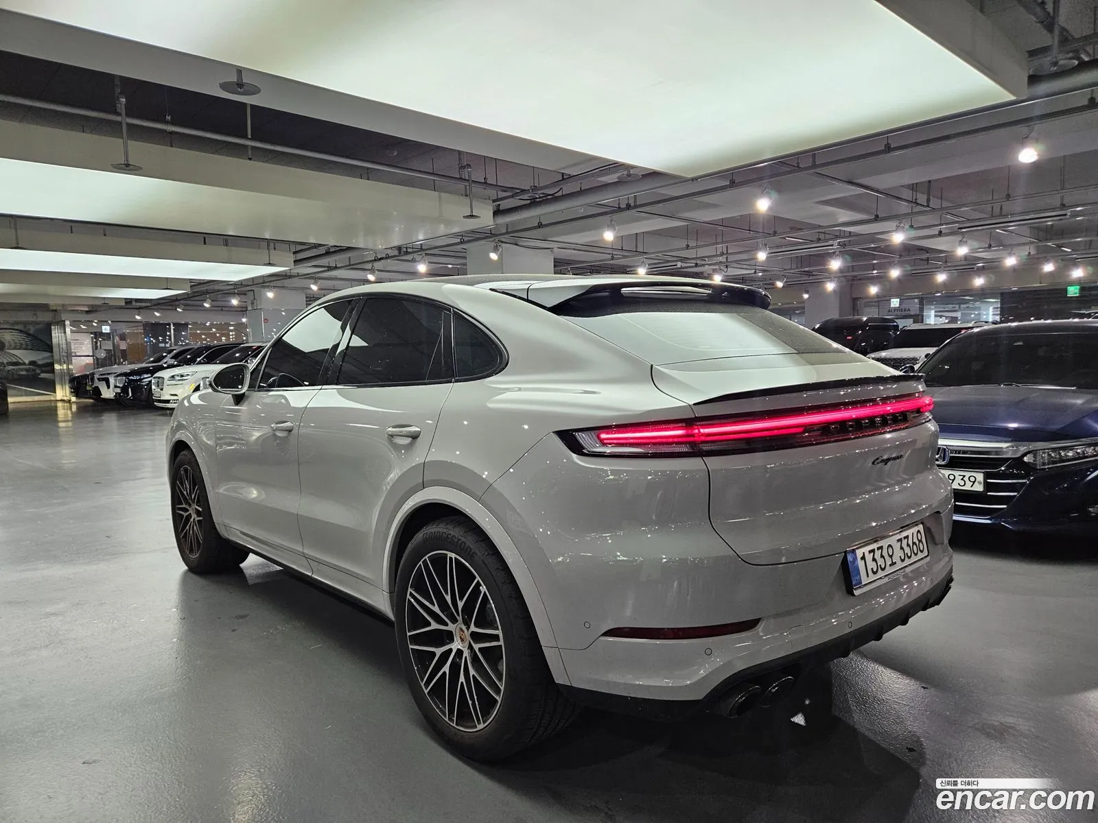 Porsche Cayenne 2025 — 10