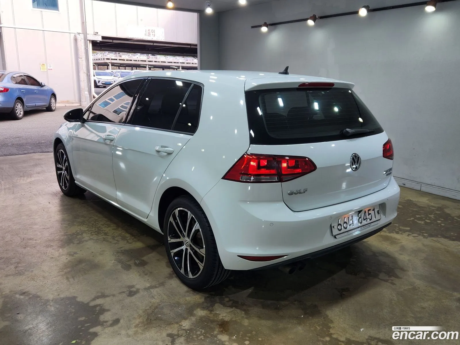 Volkswagen Golf 7th Gen 2014 — 17