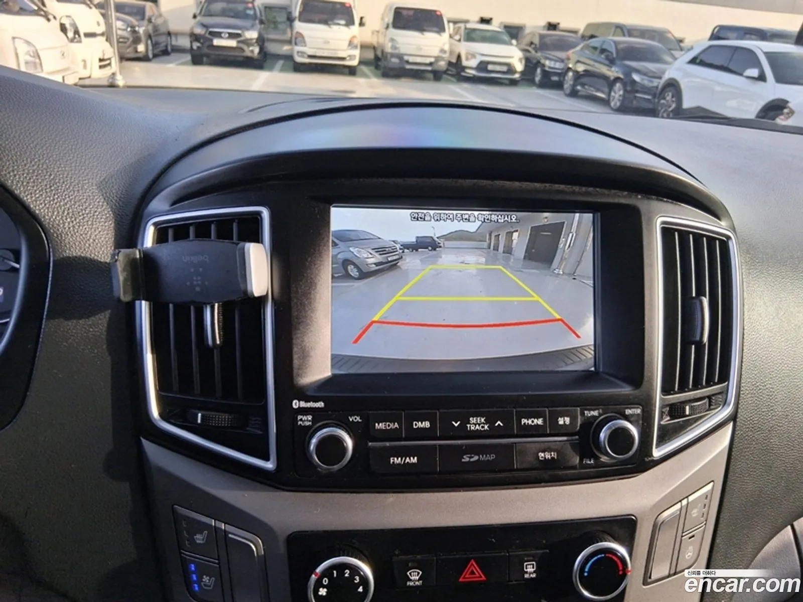 Hyundai Grand Starex 2017 — 14