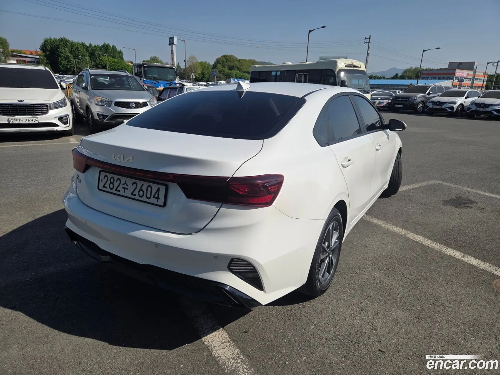 Kia K3 2022 — 18