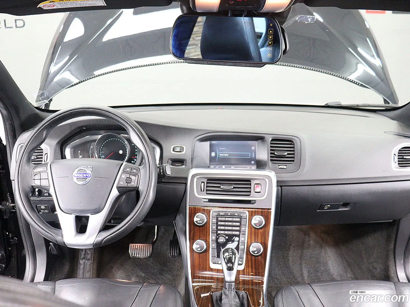Volvo S60 2014 — 3