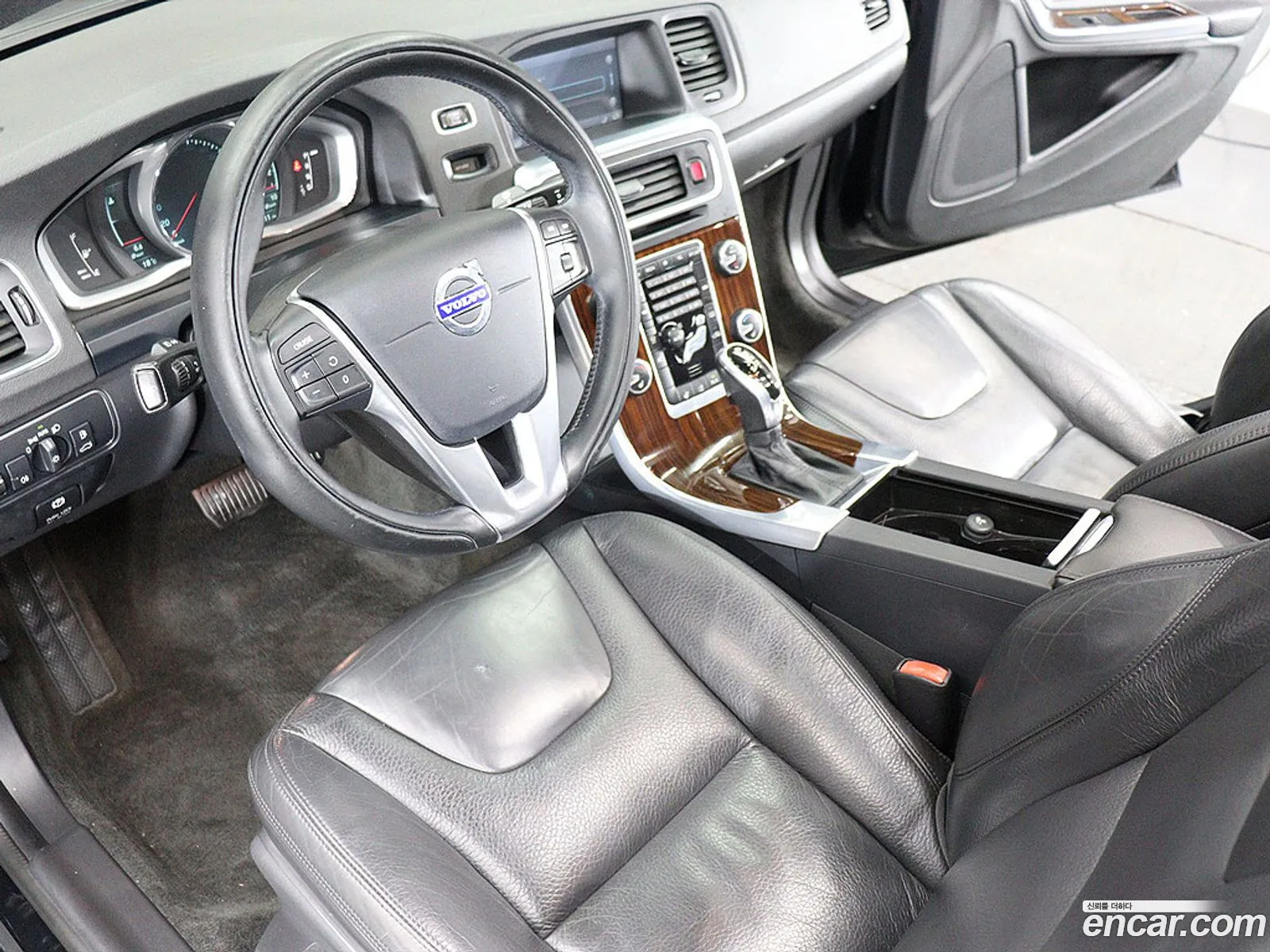 Volvo S60 2014 — 8
