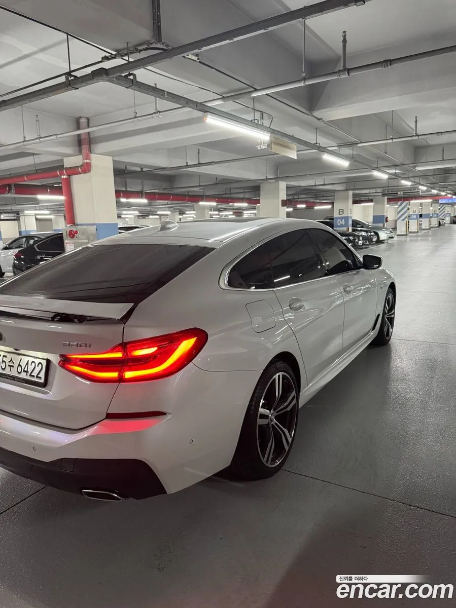 BMW 6 Series GT 2023 — 6