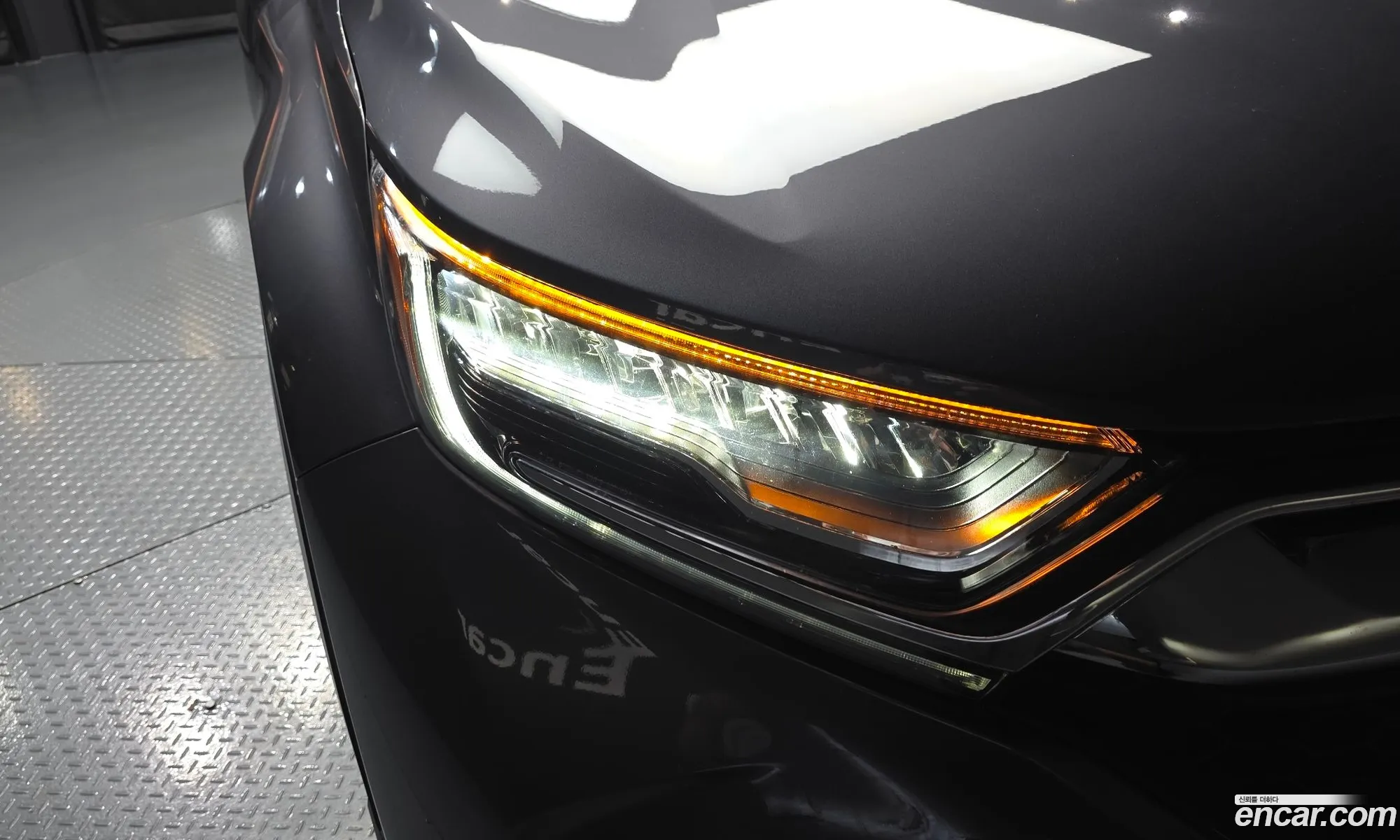 Honda CR-V 2019 5J6RW1870KL520403 — 4
